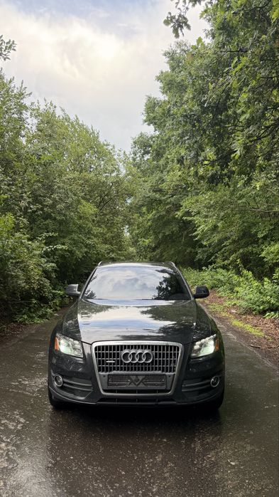 Продам Audi Q5 2012