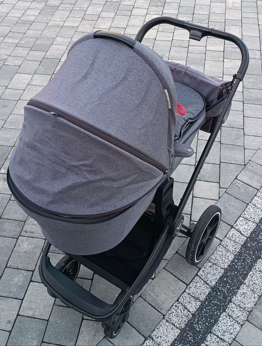 Wozek muuvo Quick 2.0 szary