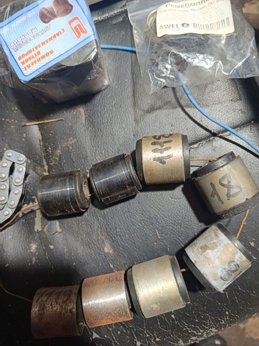 Продам сайлентблоки на москвич 412