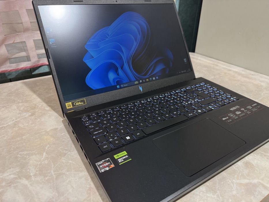 Acer Nitro V15ANV 15-41 Ryzen 7 7735HS Ram 16 SSD512 RTX4060 8gb 144Hz