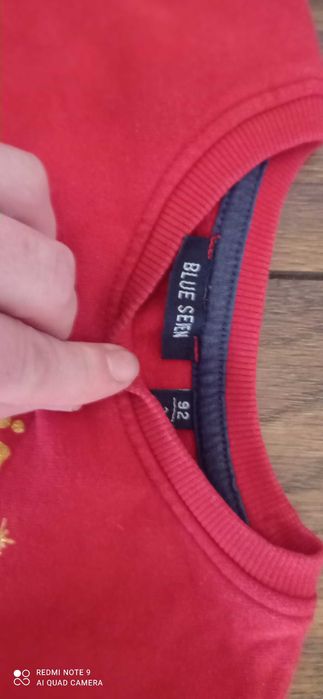 Świąteczna czerwona bluza 92