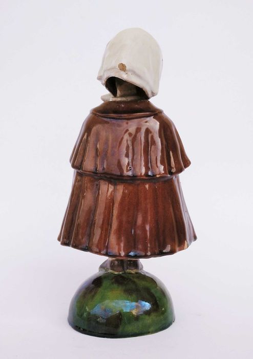 Antiga figura de movimento Maria da Paciência Bordallo Pinheiro