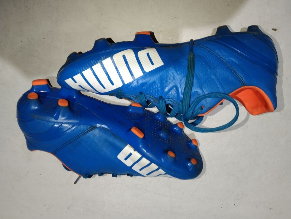 Korki piłkarskie dla dziecka PUMA rozmiar 37