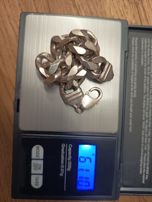 Srebrna bransoletka i łańcuszek