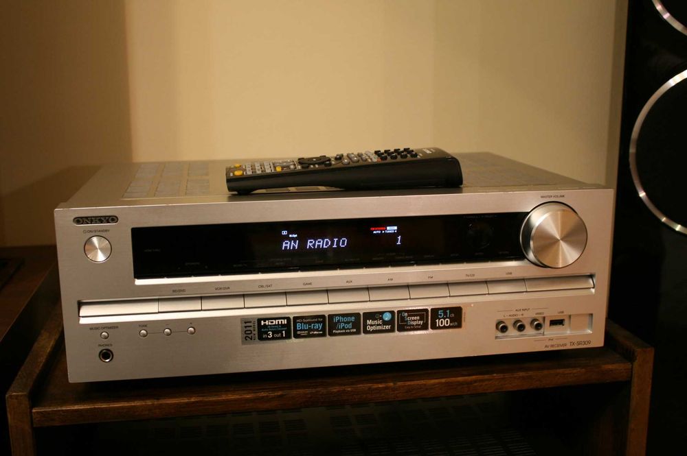 Amplituner Onkyo mp3  USB wzmacniacz