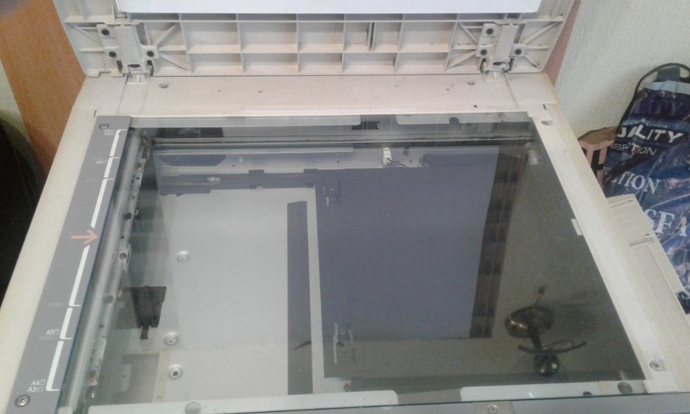 Продам ксерокс CENON 7161 в рабочий .Торг