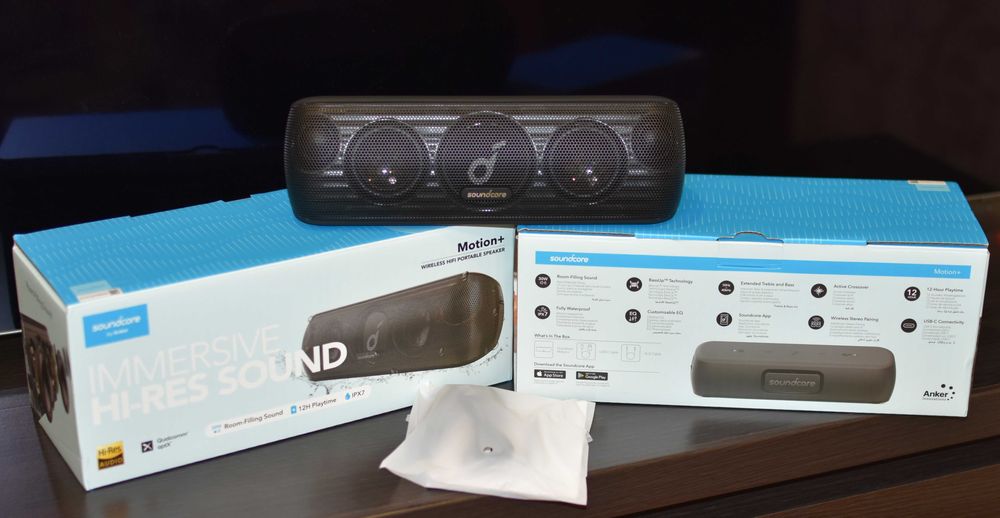 Bluetooth колонка Anker Soundcore Motion Plus Hi-Res 30 W