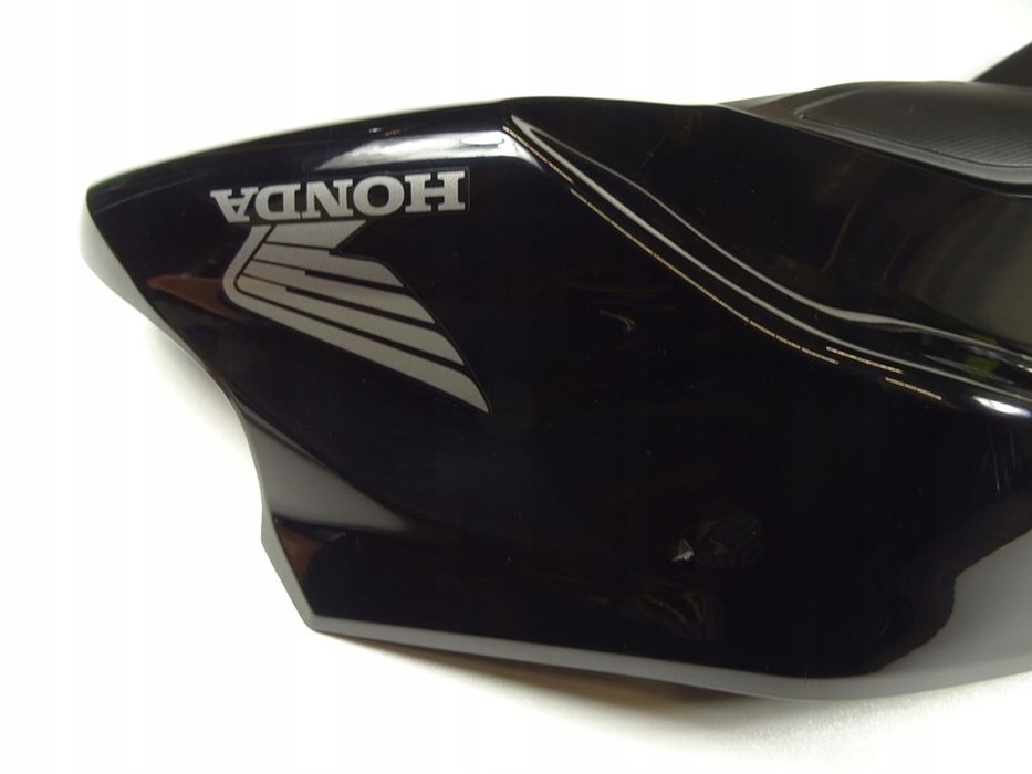 honda cb 300 19 owiewka prawa zbiornika