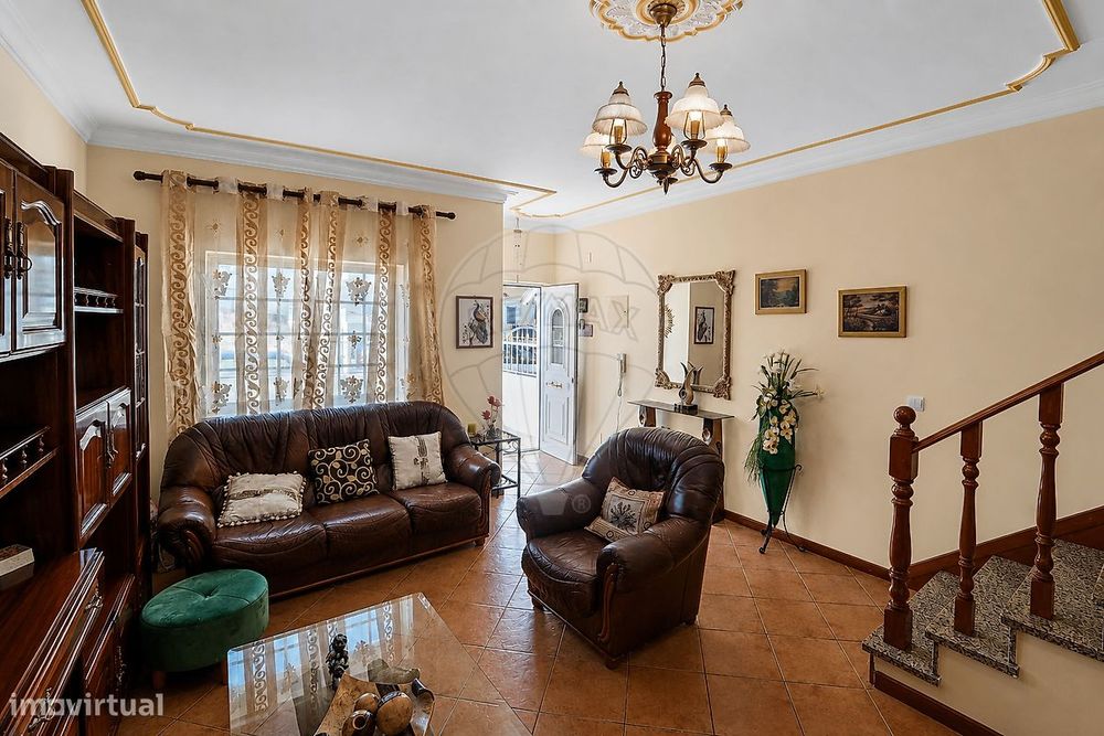 Moradia T3 à venda em Quinta do Conde