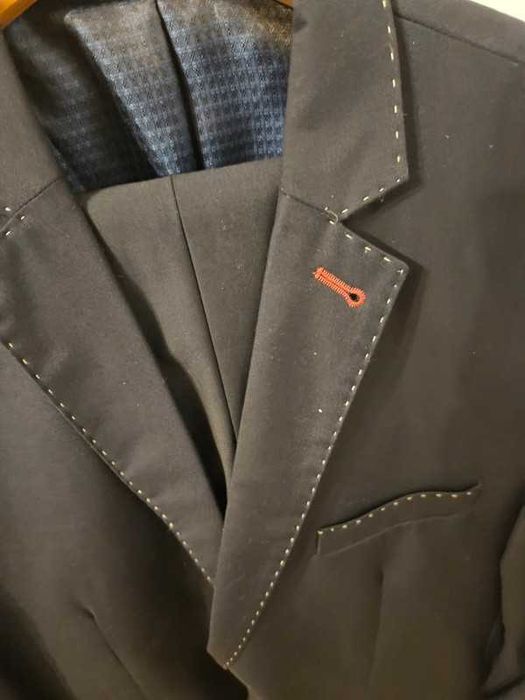 Granatowy garnitur męski Ferrano