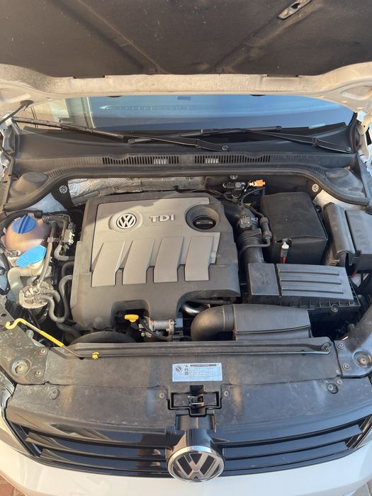 Volksvagen jetta 1.6 TDI 2016р офіційна