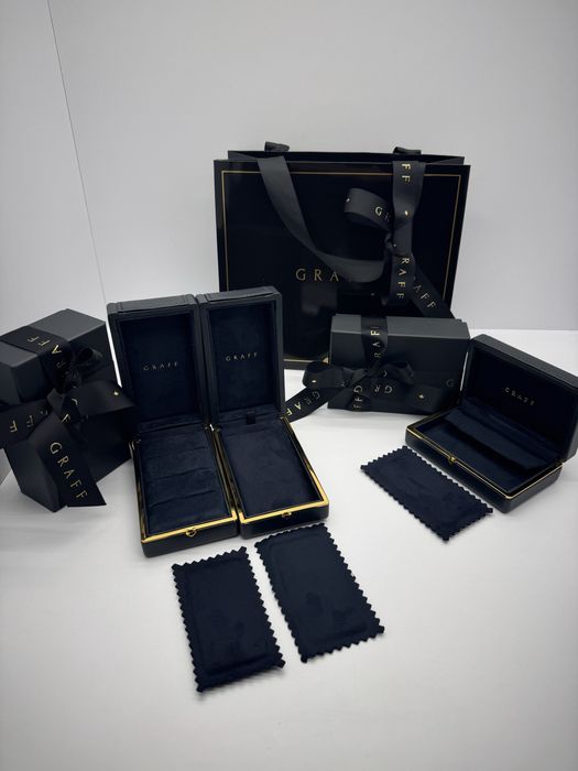 Фірмовий комплект під підвіс або сережки Graff Графф.Новий.