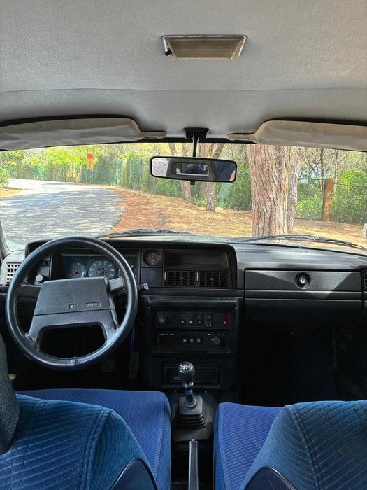 Volvo 240 para venda