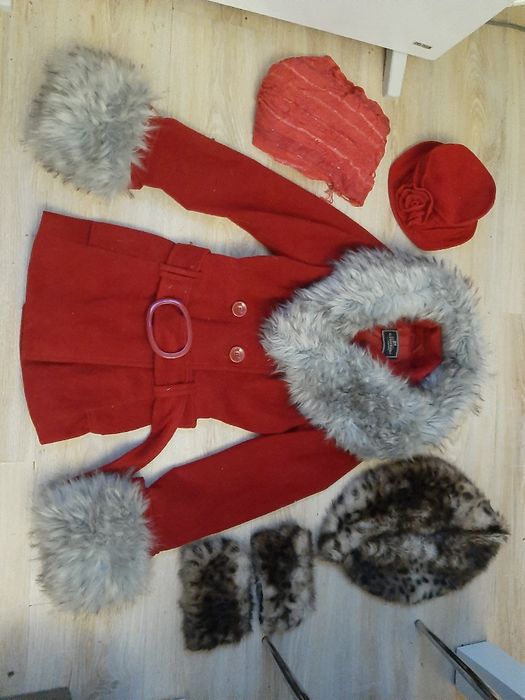 Płaszczyk damski CLOCK HOUSE + dodatki!