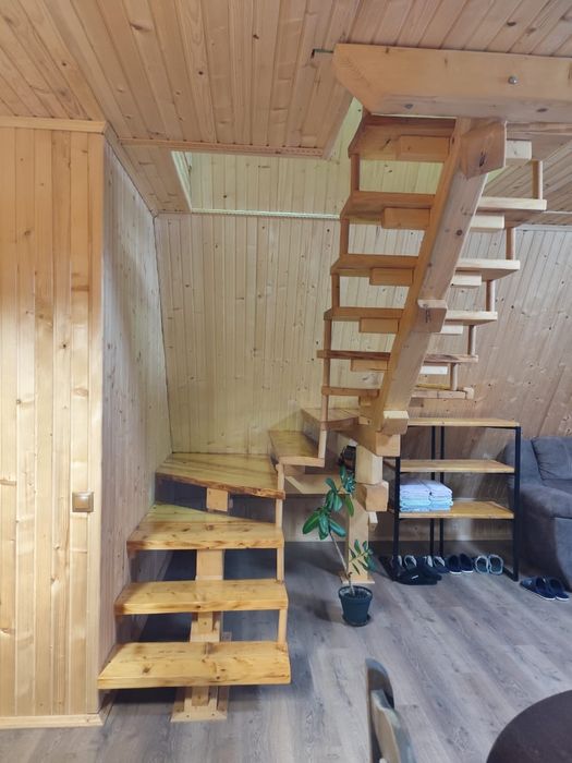 Проживання в будиночку A-frame