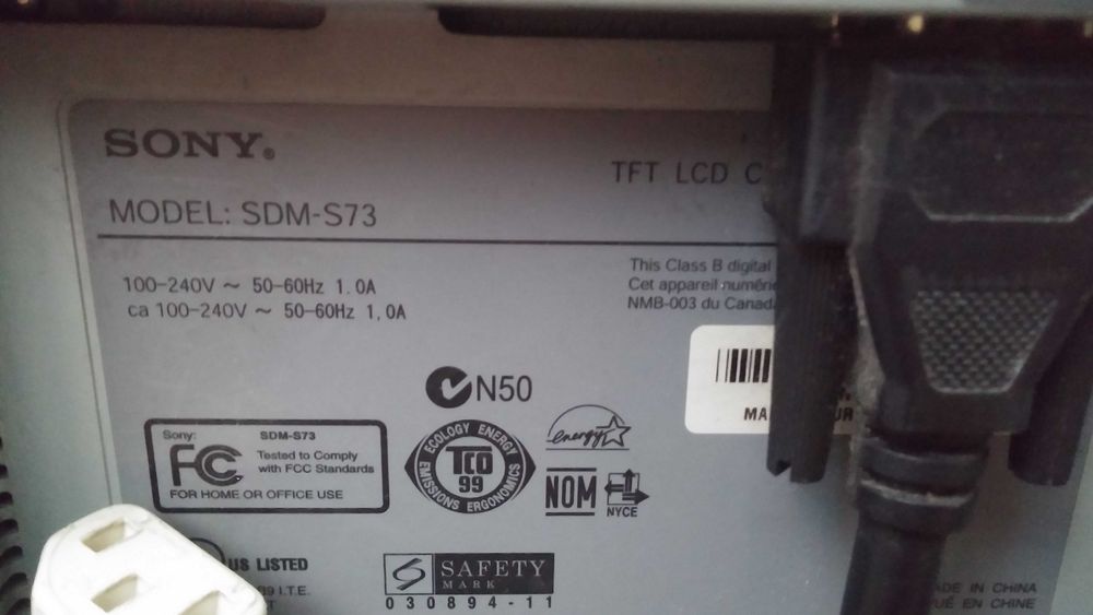 Monitor SONY 17 cali LCD GRATIS  kabel zasilający Wysyłka