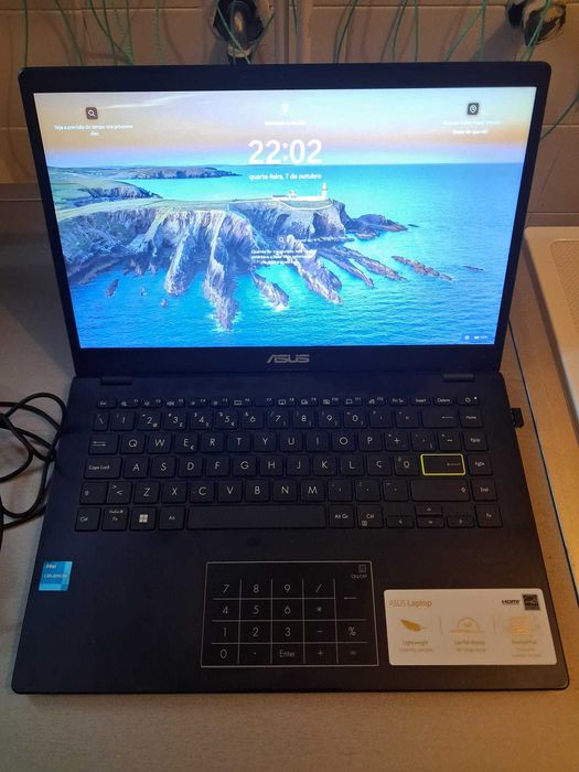 Portatil ASUS Vivobook Go 14 - Com Garantia