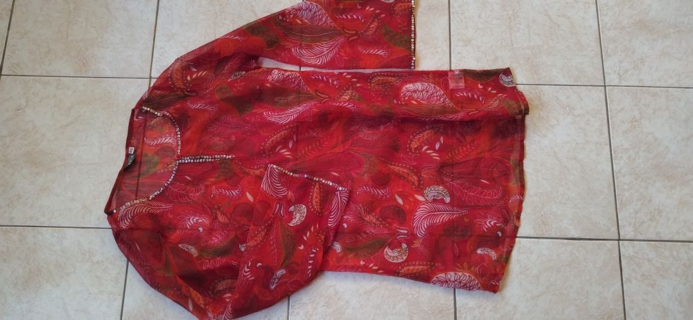 Blusa tipo túnica