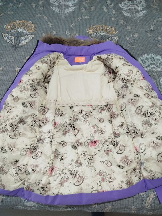 Курточка для дівчинки