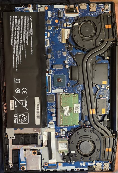 HP Pavilion Gaming 15 na części