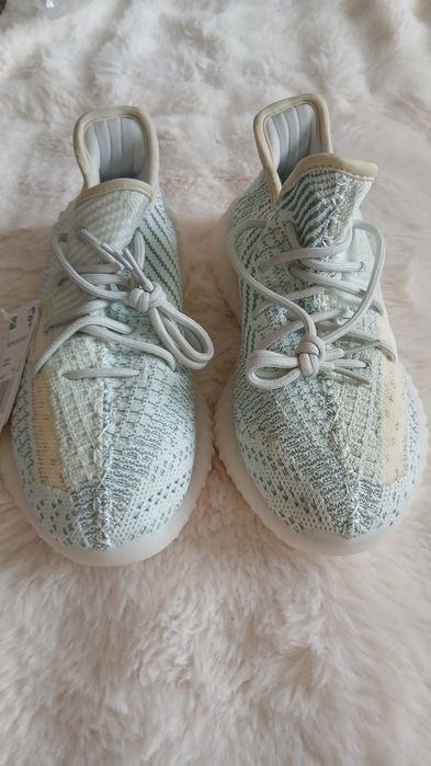 Buty Adidas Yezzy rozm. 37,5  Damskie