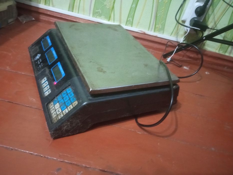 Весы напольные для рынка .