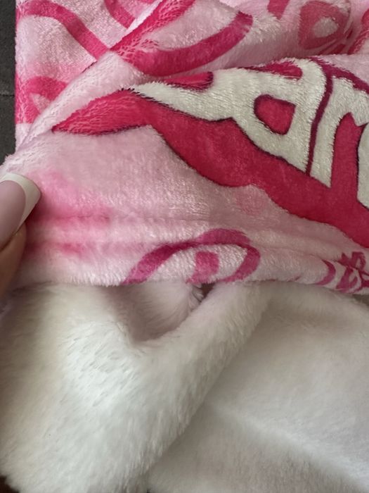 Nowy Kocyk Barbie różowy mięciutki