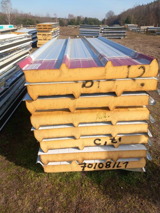 Płyta warstwowa dachowa z pianki poliuretanowej