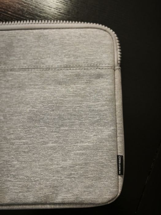 Bolsa Sleeve para Portátil 14" Herschel Anchor - Raven Crosshatch