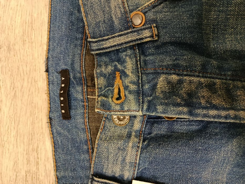 Продам шорты sisley новые