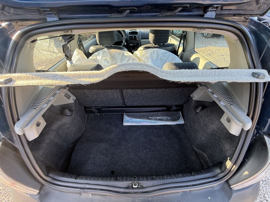 Na Sprzedaż Renault Coli 1.2LPG/bez rdzy/Święta Otwarte/klima/oszczędn