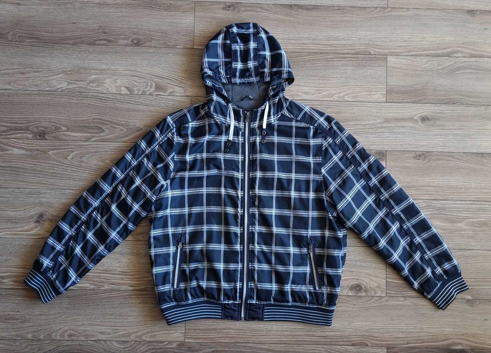 Męska kurtka w kratę kaptur zamykane kieszenie polarowa podszewka ściągacze C&A ANGELO LITRICO 2XL