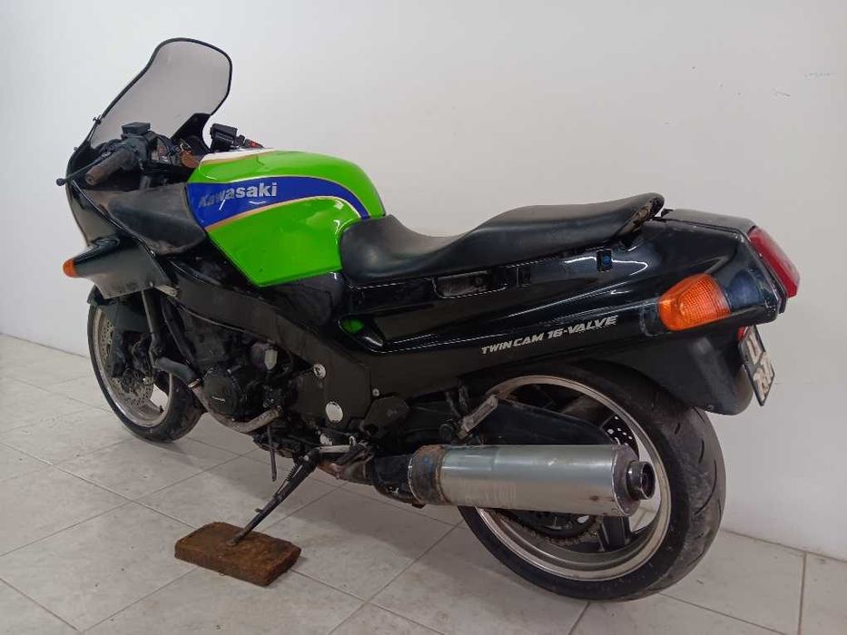 Peças Kawasaki ZZR1100