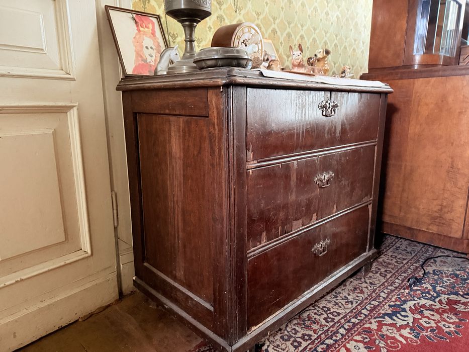 Komoda antyk trzy szuflady