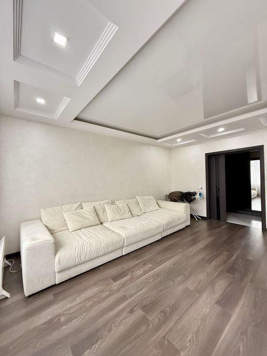 СУЧАСНА ЕЛІТНА НОВОБУДОВА, паркова зона! посудомийна! ВПЕРШЕ в оренді!