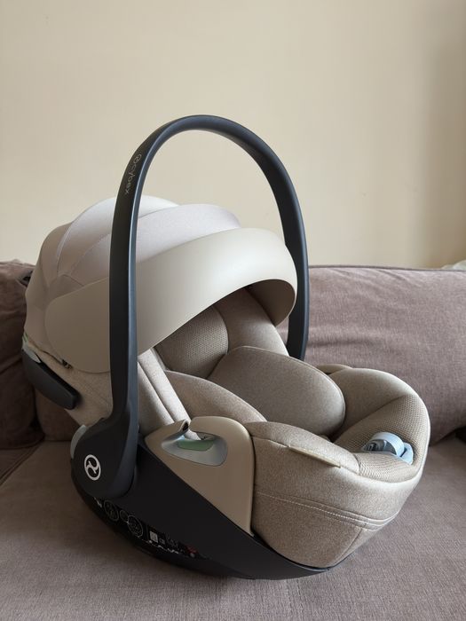 Автокрісло Cybex Cloud T +