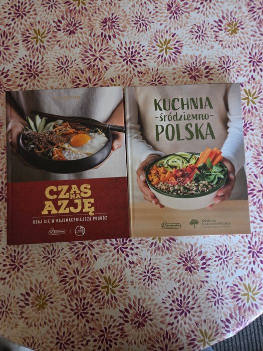 Książki kulinarne z Biedronki