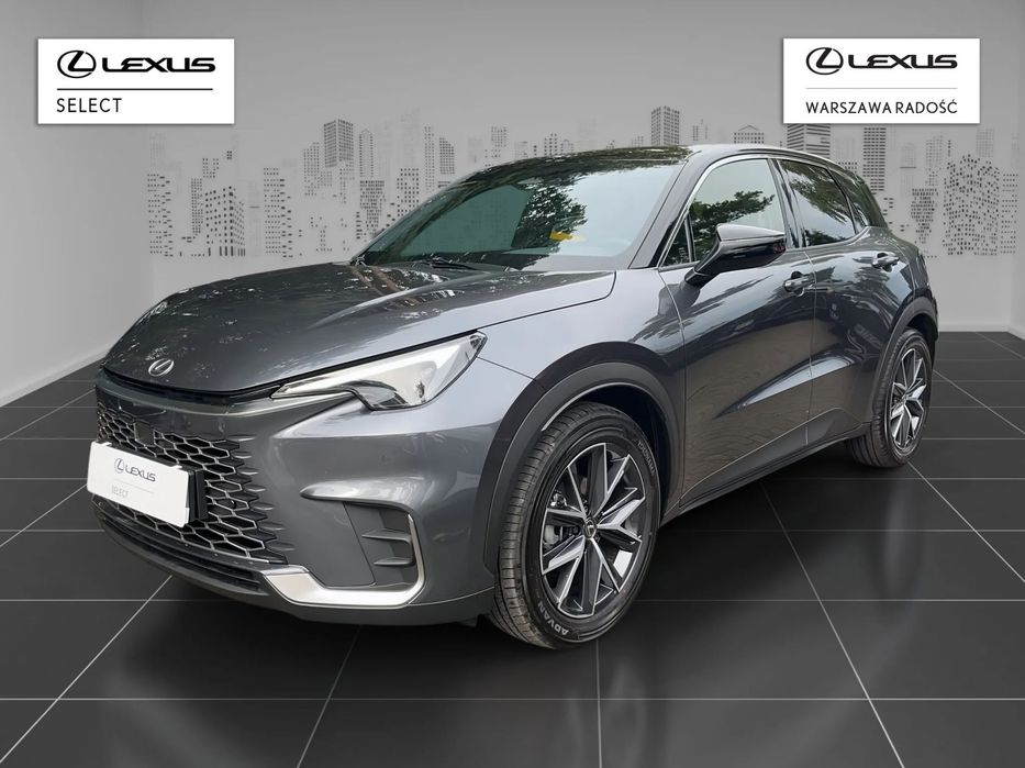 Lexus LBX