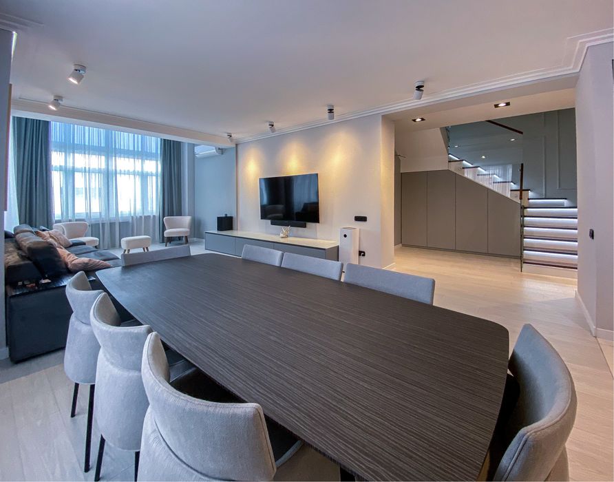 Ексклюзивна 2-х рівнева квартира DELUXE класу в закритому ЖК.