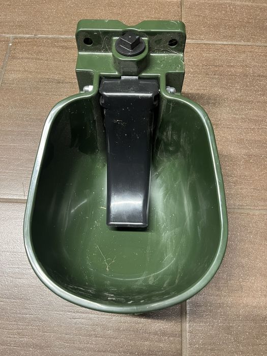 Automatyczne poidla dla koni 2szt.