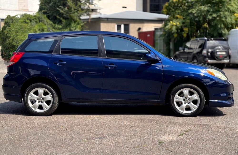 Toyota matrix 2004