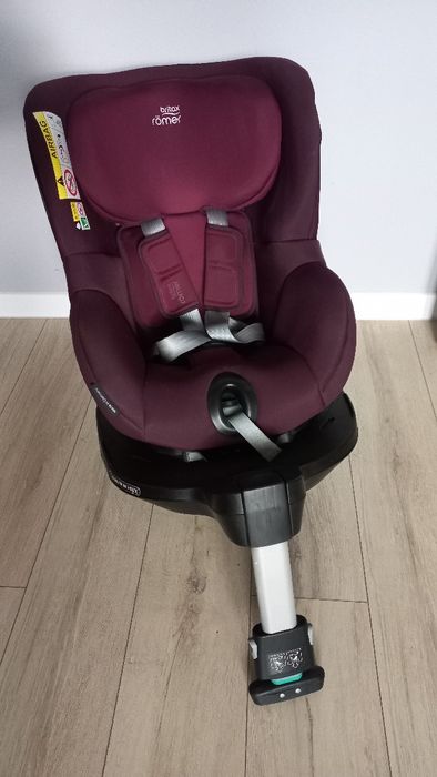 Fotelik Britax Romer Dualfix M size