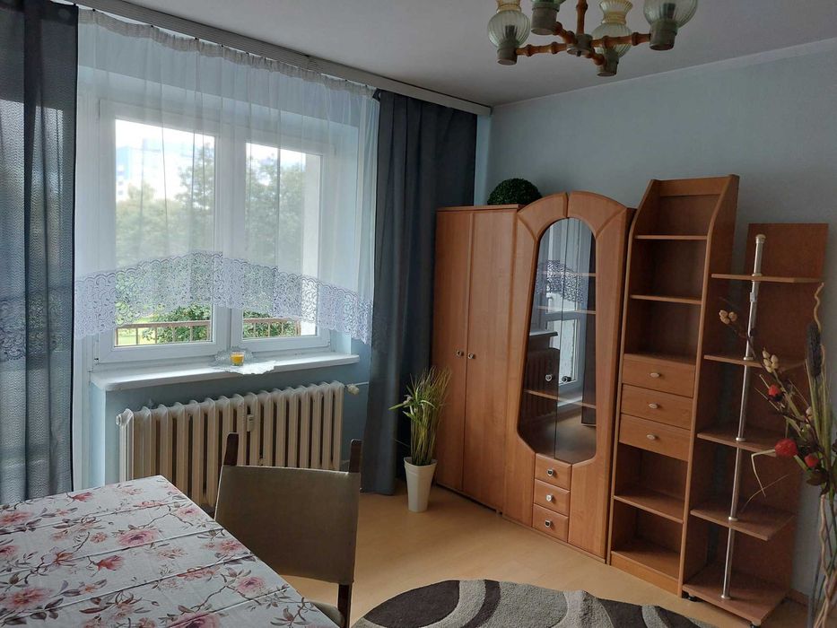 Wynajmę M3 na Retkini (wynajme M-3 Retkinia 43m2, 2 pokoje, balkon)