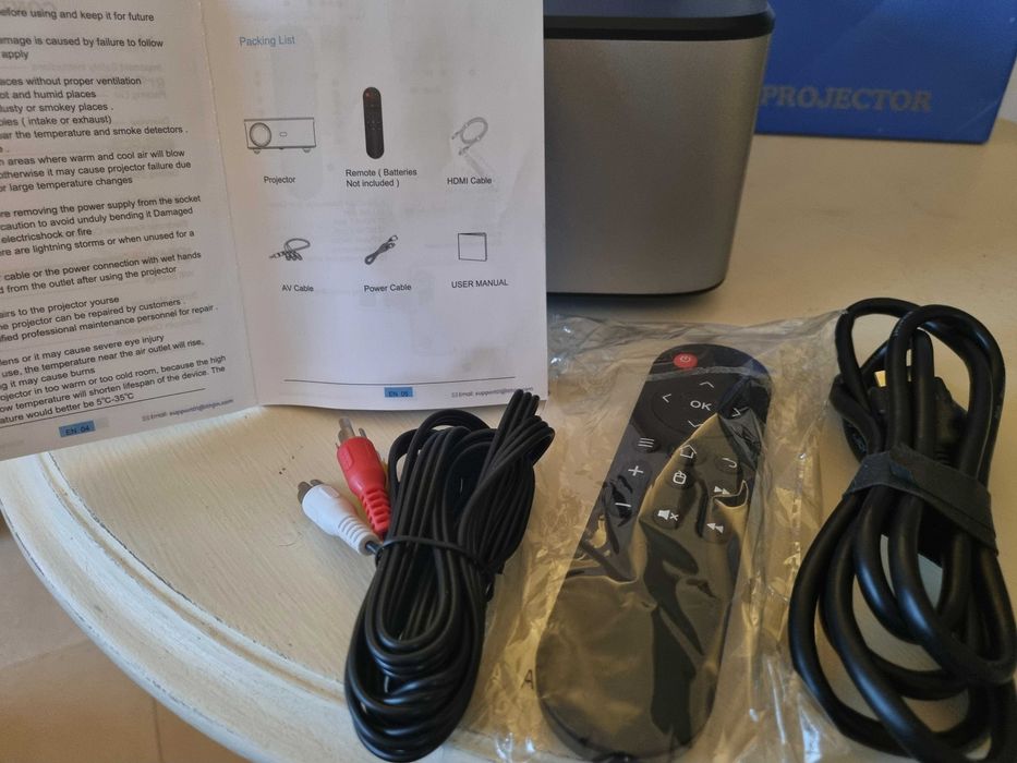 Horlat Projector 5G WiFi & Bluetooth, Cinema, Gaming 1080P Supports 4k