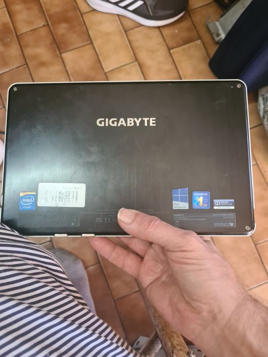 Gigante. Ei.wibosua.