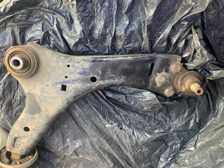 Рычаг передний Freelander 2, Volvo XC 60