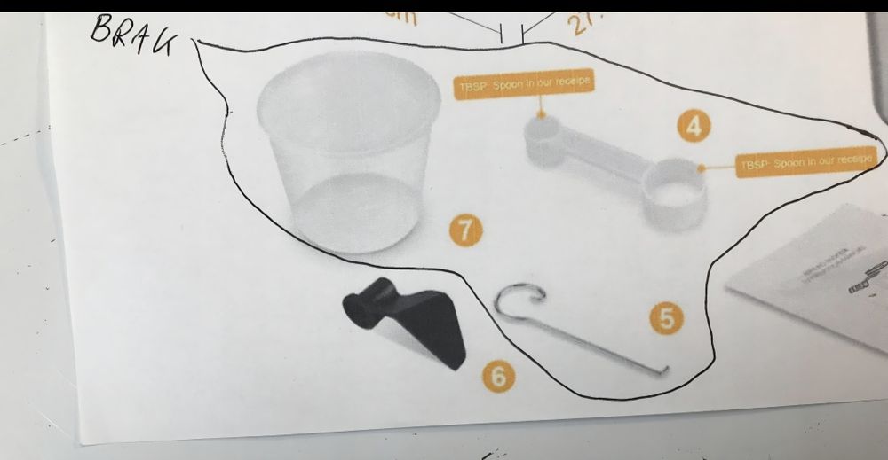 Wypiekacz do chleba AUCMA BM1333-A biały