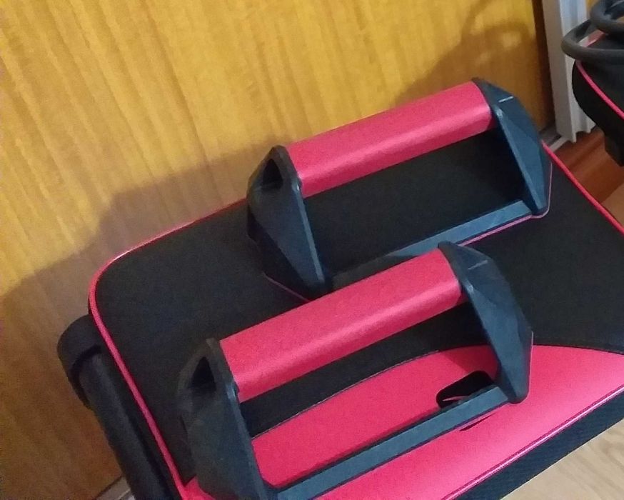 Banco de Musculação e Abdominais + muitos acessórios