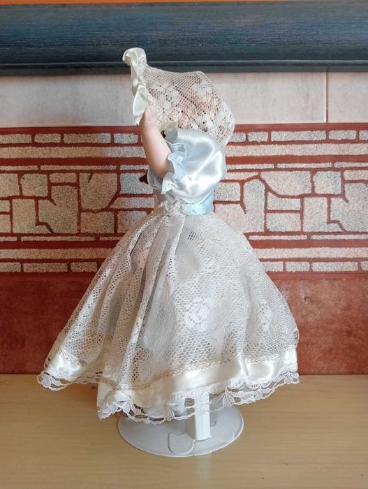 BP_002 | Boneca de Porcelana | Menina do Campo | Ótimo Estado