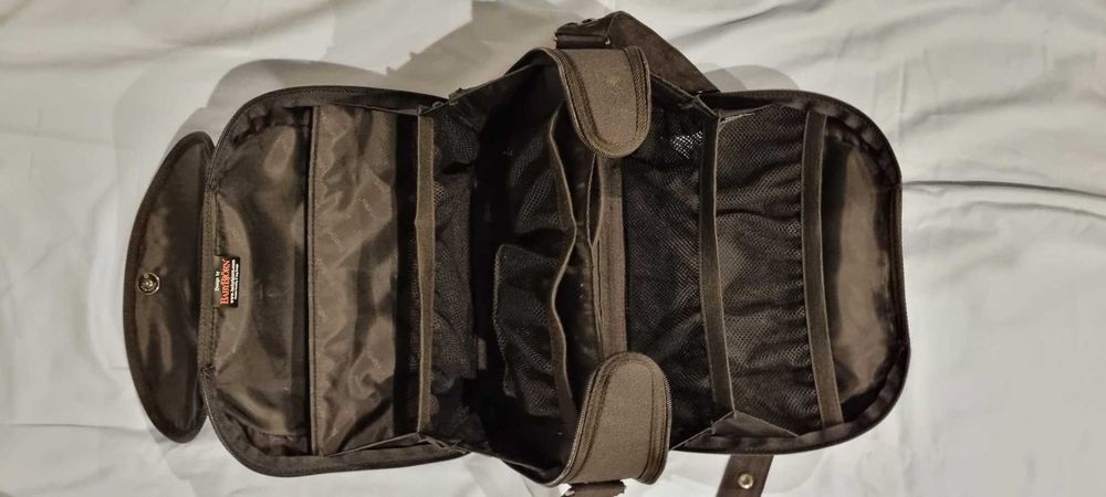 Baby Bjorn malote rigido preto p/ Viagem/Fraldas